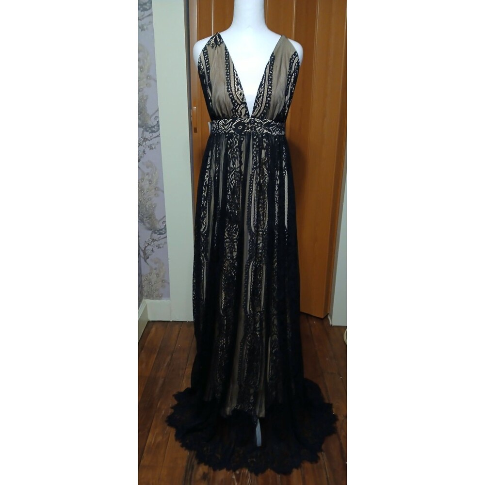 Luxxel Spaghetti Strap Black Crochet Long Dress Boho Style Large NWT